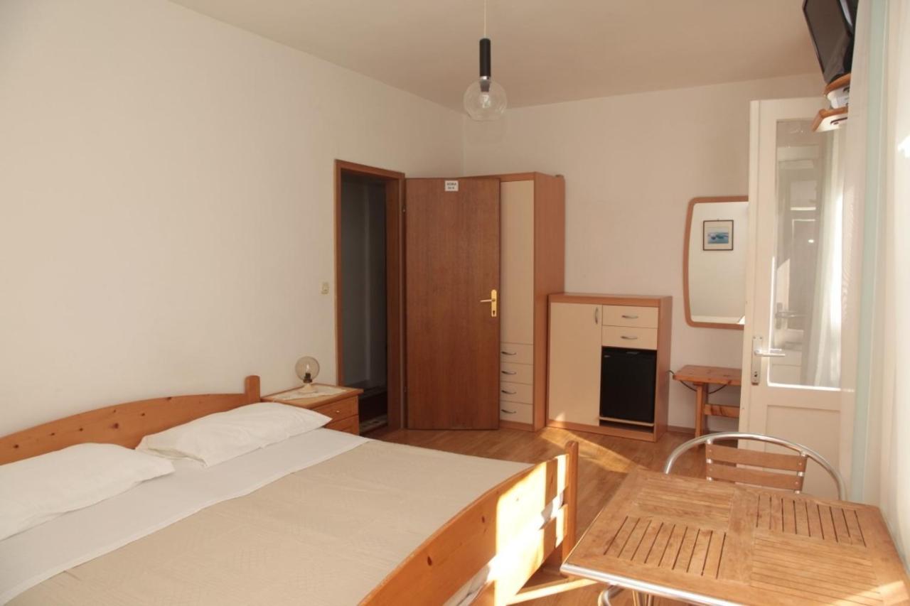 App And Rooms Tereza - In Center Korcula Town Bagian luar foto
